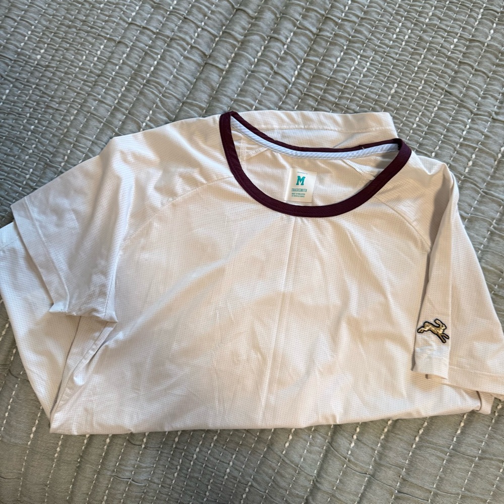 Tracksmith Short Sleeve, size M
